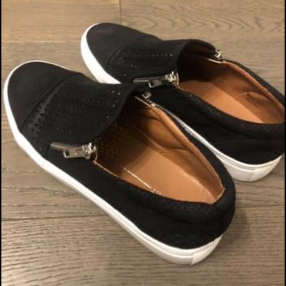 Steve Madden Shoes - Steve Madden Report shoes